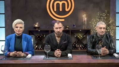 Бизнесдама, моделка и хотелиер готвят неземна храна в MasterChef от 24 февруари