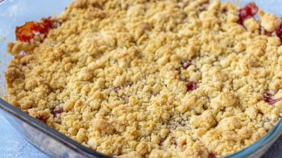 Коблер с пресни плодове 