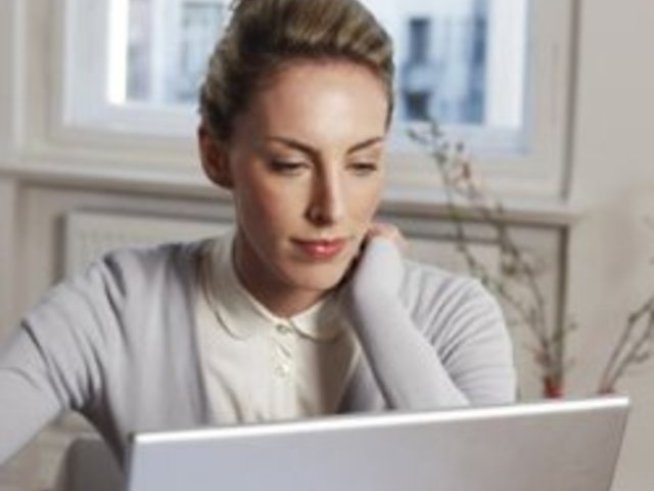 Модерните майки следят децата си в Интернет