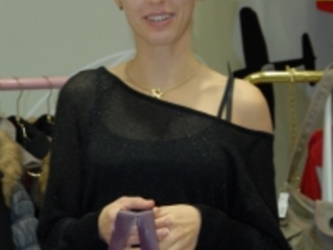 19 годишна студентка печели фотоапарат 