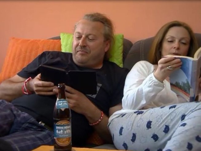 Снимка: "Смени жената".