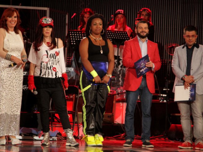 Кичка Бодурова, Петя Буюклиева, Прея, Иван и Андрей. Снимка: ТВ7