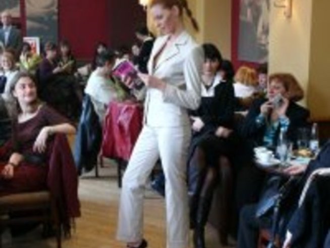 Капучино парти с дамско четиво