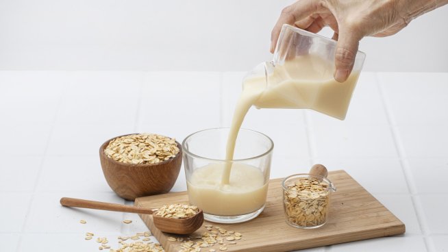 10 здравословни ползи от млякото от овесени ядки. Снимка: istock
