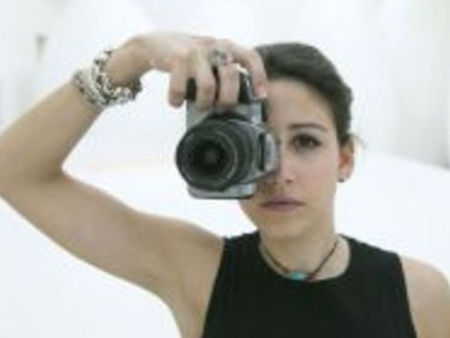 Аз жената... с фотоапарат