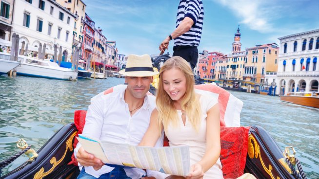 Любовен хороскоп за август . Снимка: istock