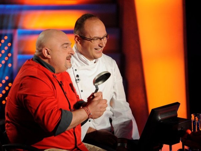 Кулинарна фиеста с Ути Бъчваров и шеф Манчев в „Стани богат“