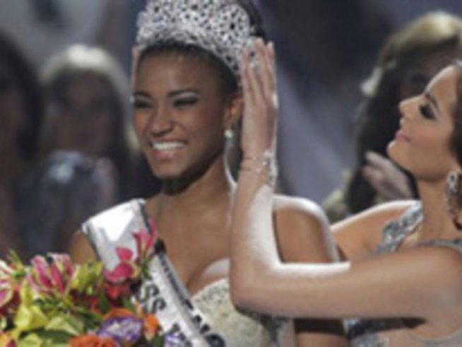 Мис Вселена 2011 е от Ангола