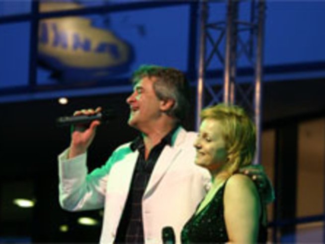 15-ти рожден ден отпразнува верига водещи мебелни салони