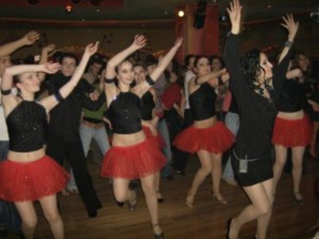 Моника Стоянова: Във вихъра на танца