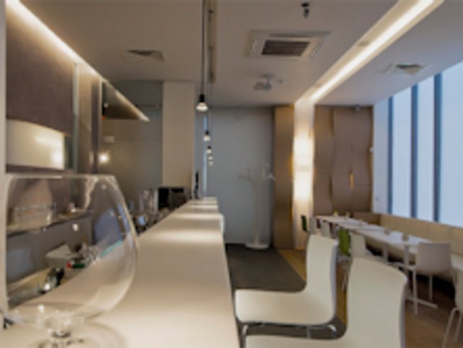 Студио за практикуване на йога отвори врати в София