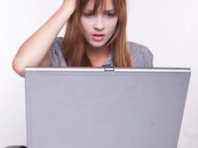 Пазете се, Фейсбук води до развод!