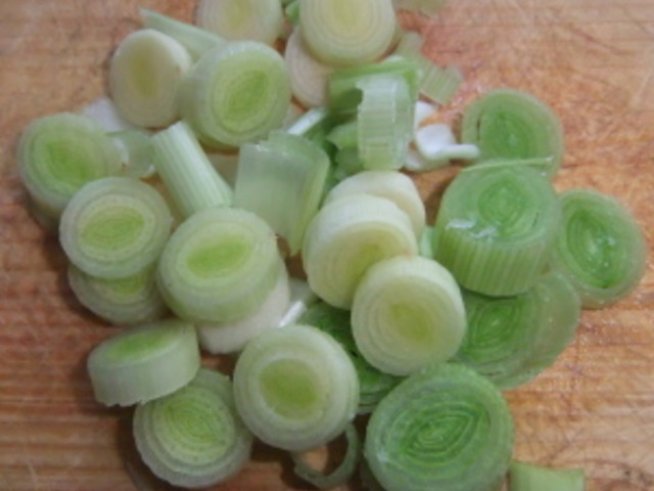 Праз лук – идеална храна за кризата