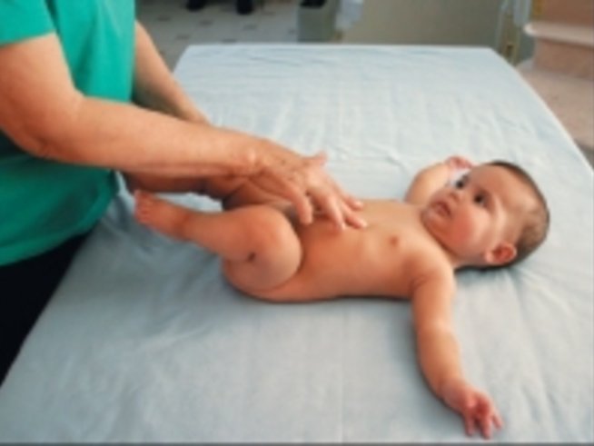 Масажи и гимнастика на бебето 