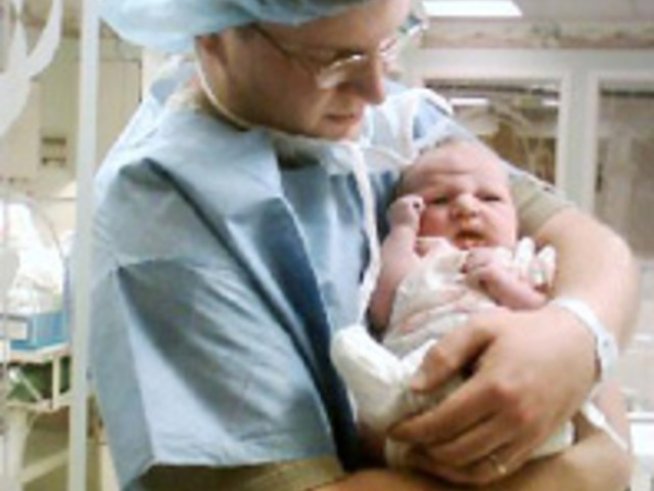 За и против бащата в родилната зала