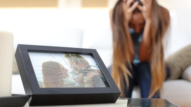 Започнал е да харчи много. Снимка: istock