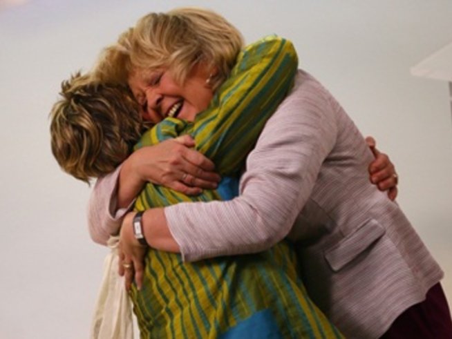 Прегръдка между поколенията се състоя в София