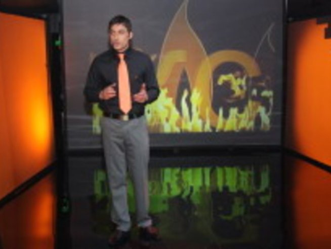 Оранжевото секс-хапче отпразнува четири години в България