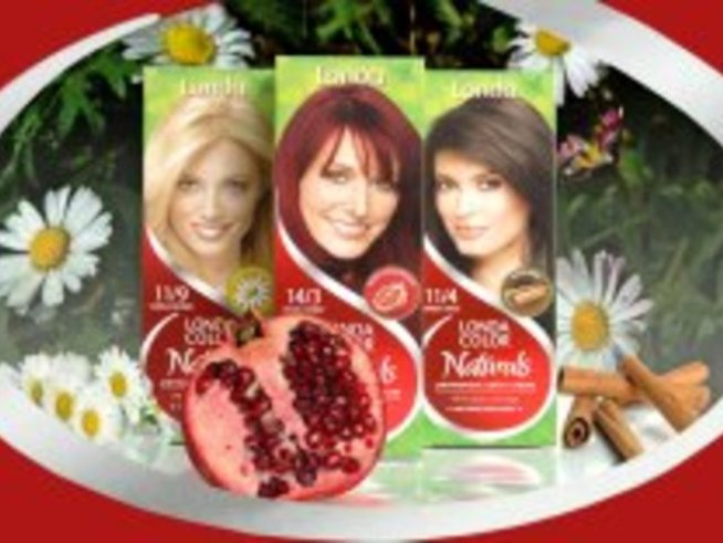 Природни цветове в косите