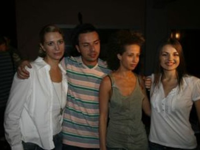 Готви се дебютният албум на Невена