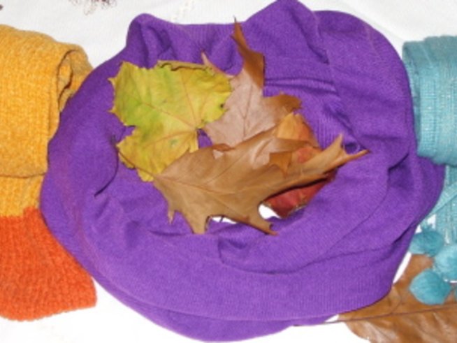 Не купувайте скучни есенни шалове