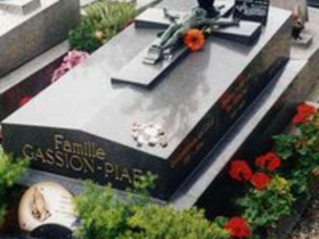 47 години от смъртта на Едит Пиаф