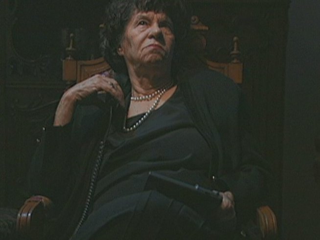 Bulgaria ON AIR представя „Възхвала на глупостта“  от поредицата „Умно село“ 