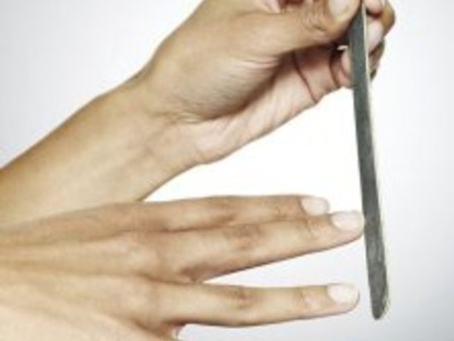 Домашен маникюр и педикюр