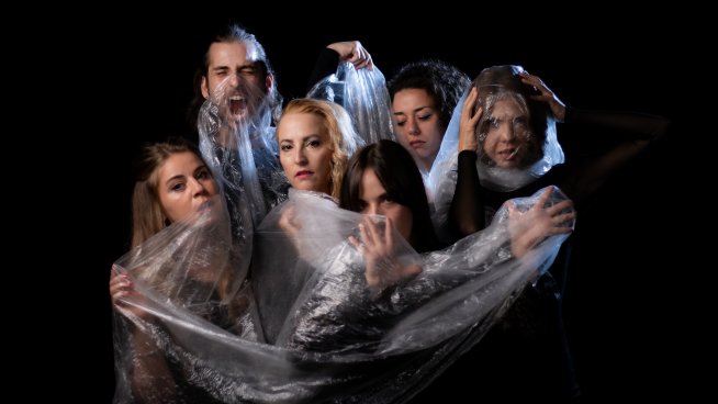 Спектакълът „В зеницата на самотата“ на Диана Досева ще бъде представен на Фестивала на авторския театър. Снимка: Велин Балийски