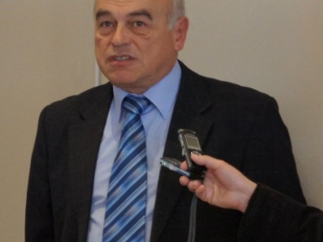 Безопасна ли е ваксината за рак на маточната шийка?