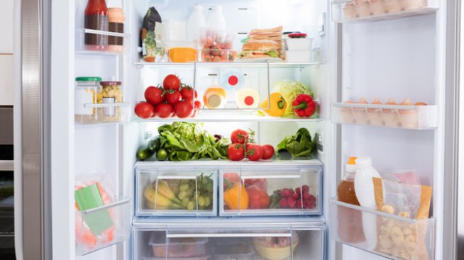 Най-честите грешки при подреждане на храна в хладилника.Снимка: istock