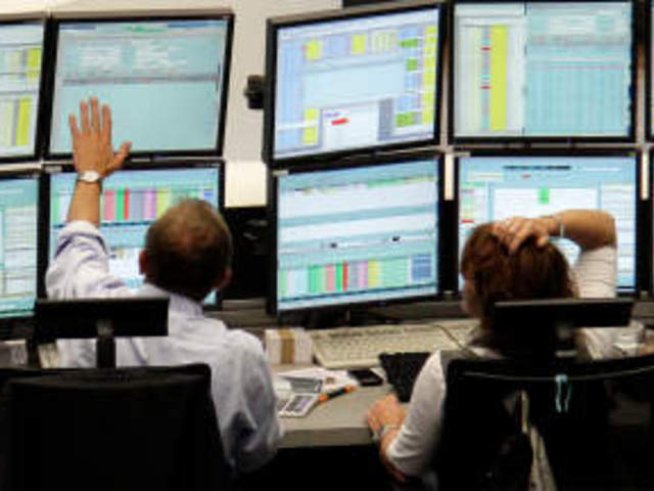 Работата зад бюро ни прави по-глупави