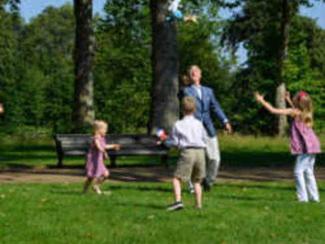 Колко е важно да насърчаваме и подкрепяме децата си