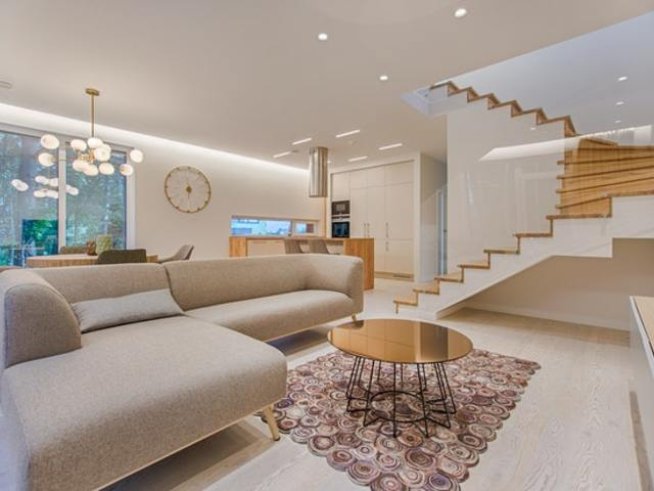 Съвети при избор на холна гарнитура