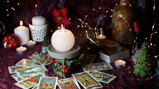 Таро карти за декември за всяка зодия. Снимка: istock
