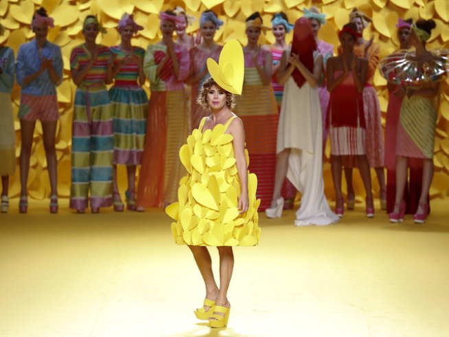 Снимки: Reuters