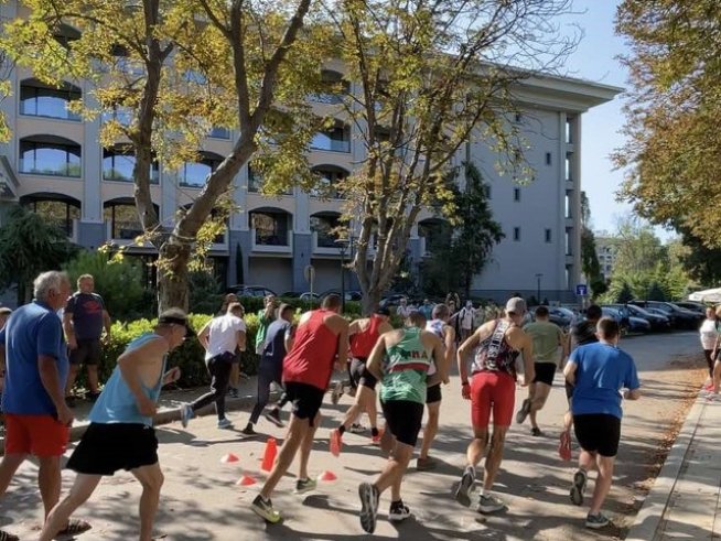 Победителите в 6-та лекоатлетическа обиколка в „Св. Св. Константин и Елена"