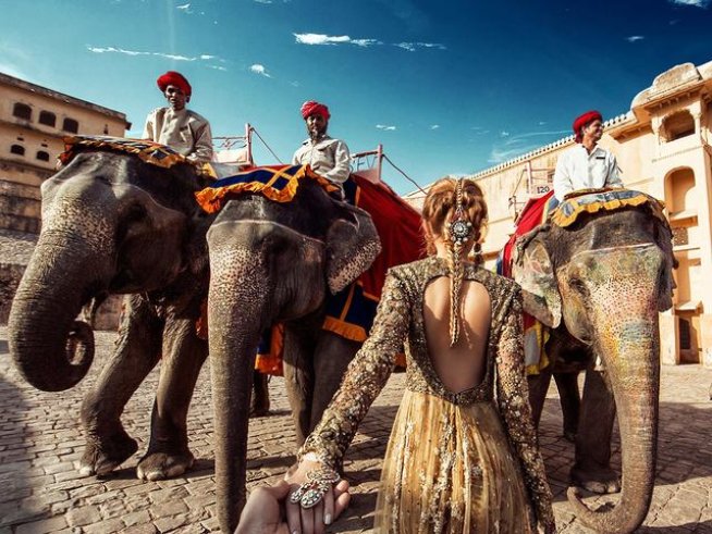 Снимка: facebook Follow me