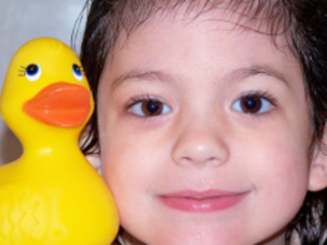 До кога е редно да се къпем заедно с детето?