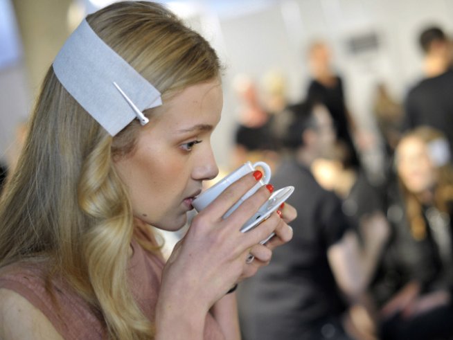 Как да се харесаме на околните