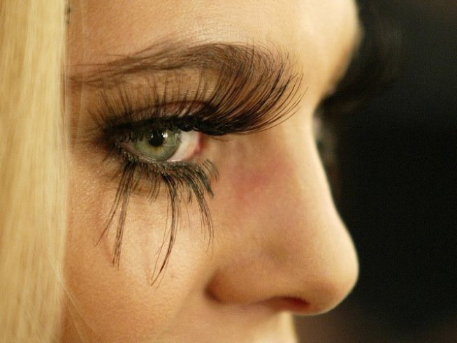 Хармония между цвета на очите и сенките