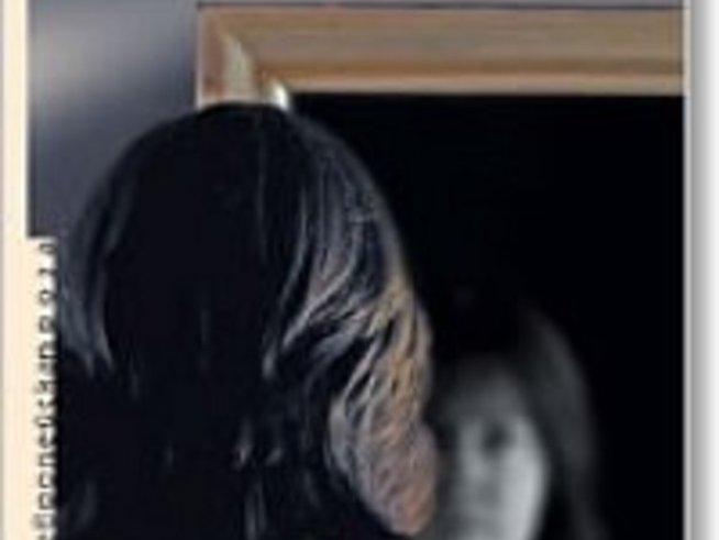 На книжния пазар вече е и “Дни на самота” от Елена Феранте