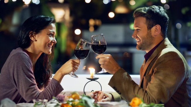 3 неща, които прави сериозният мъж.Снимка: istock