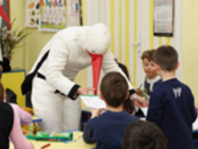 Искам братче, искам сестриче