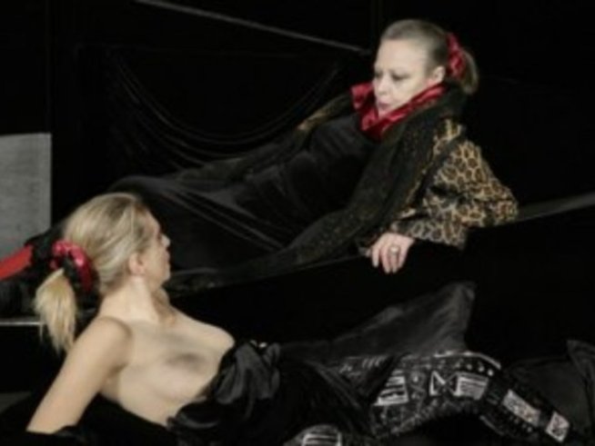 Цветана Манева изгря като Клитемнестра в театър "София"