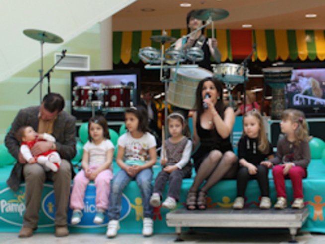 Елица и Стоян изнесоха благотворителен концерт с песни от новия си репертоар