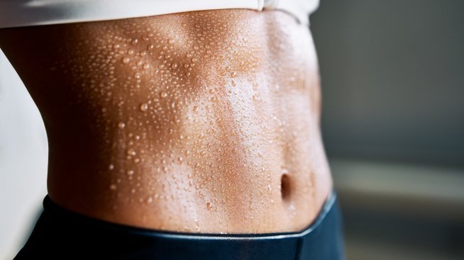 Вода с кимион топи мазнините и прави корема плосък. Снимка: istock