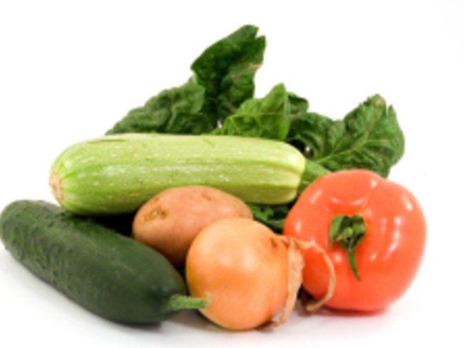 Кои плодове и зеленчуци поемат най-много пестициди