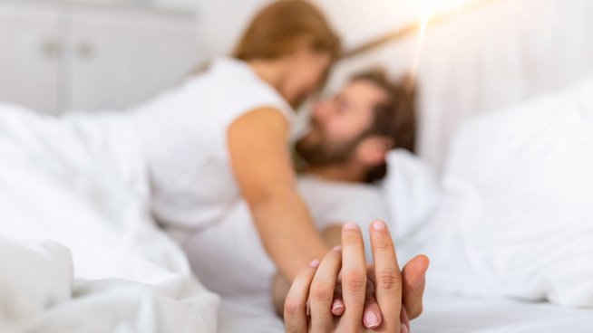 8 начина да върнете пламъка под завивките. Снимка: istock