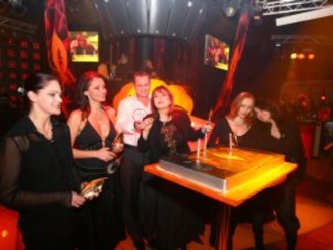 Топ 5 на сексуално-жизнените дами у нас